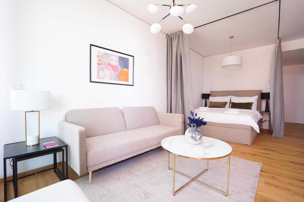 Boutique Studio With Terrace And Pool Wien Eksteriør bilde